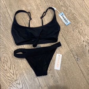 Frankies bikini set in black size XS